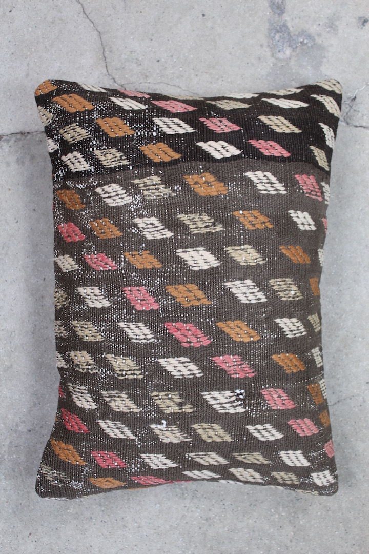 Kelimpude-i-brune-farver-nr-508