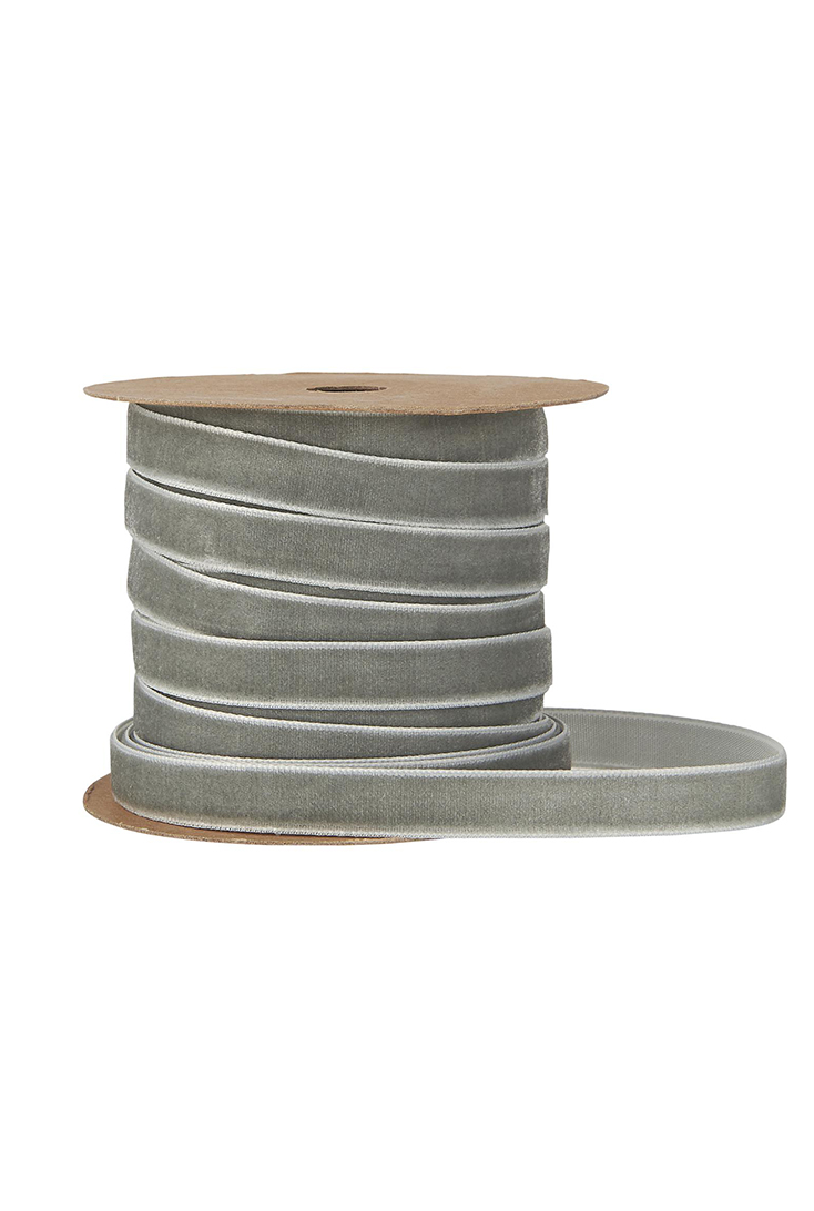 1852-18-grey-velour-ribbon