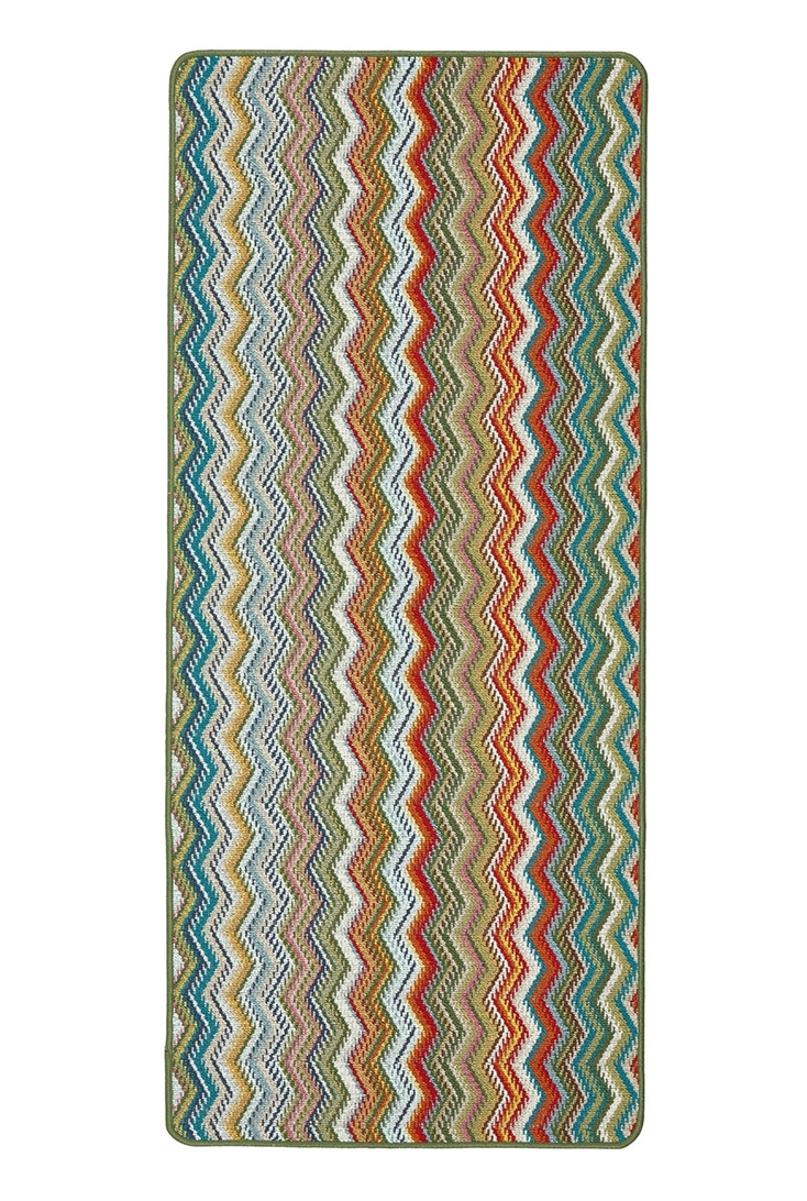 stain-resistant-green-zig-zag